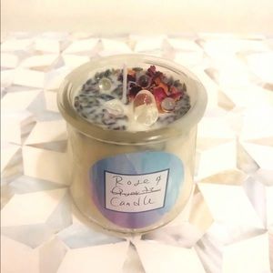 HOST PICK! 🌙NWT Rose & Quartz Candle